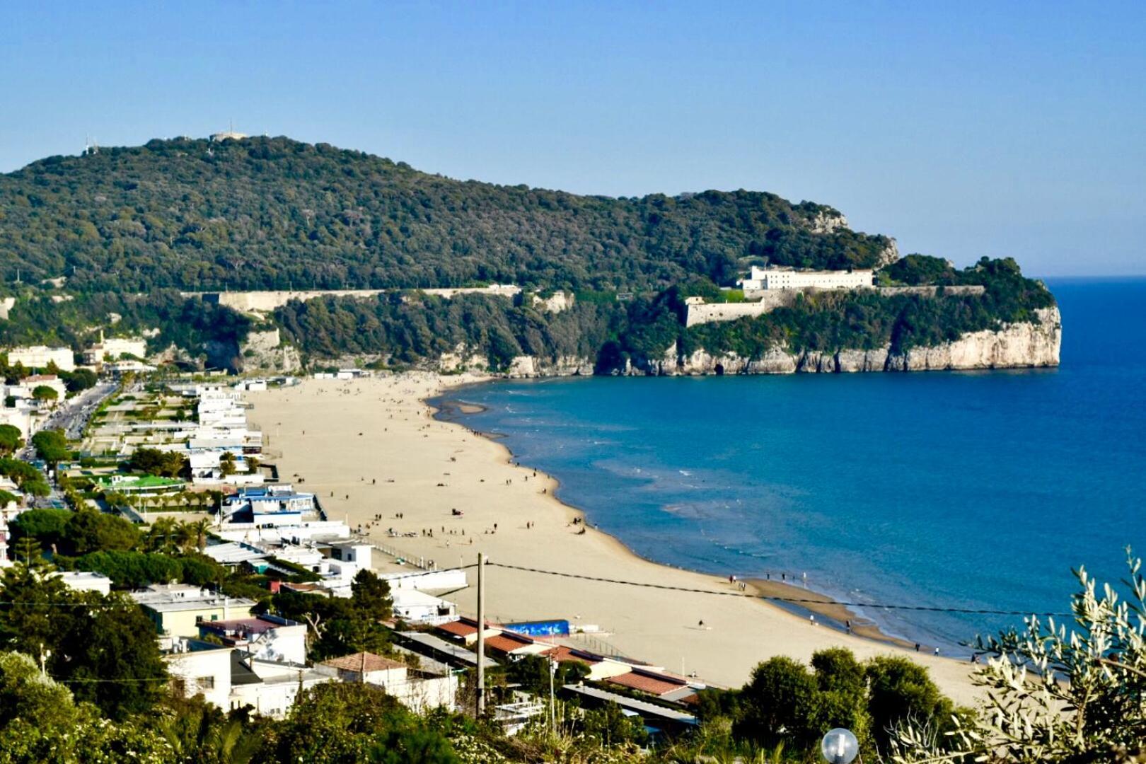 Numeri Primi Apartment Gaeta Bagian luar foto
